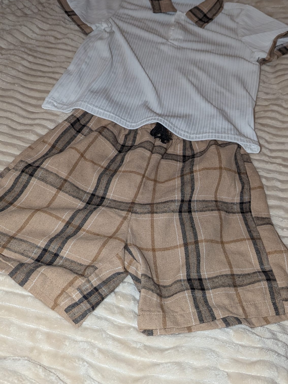 Men's Plaid Linen-Blend Shorts in Tan